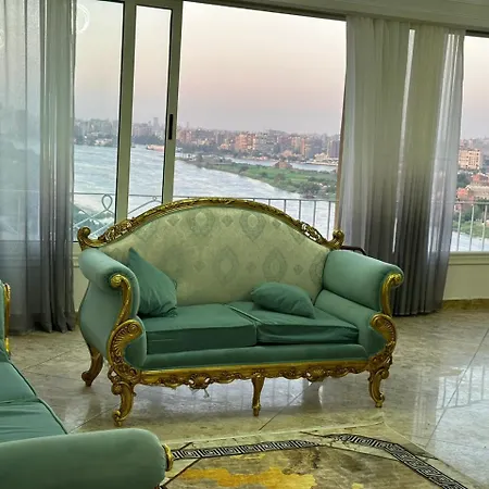 شقه فندقيه بأفضل فيو علي النيل مباشرة Caïro Buitenkant foto