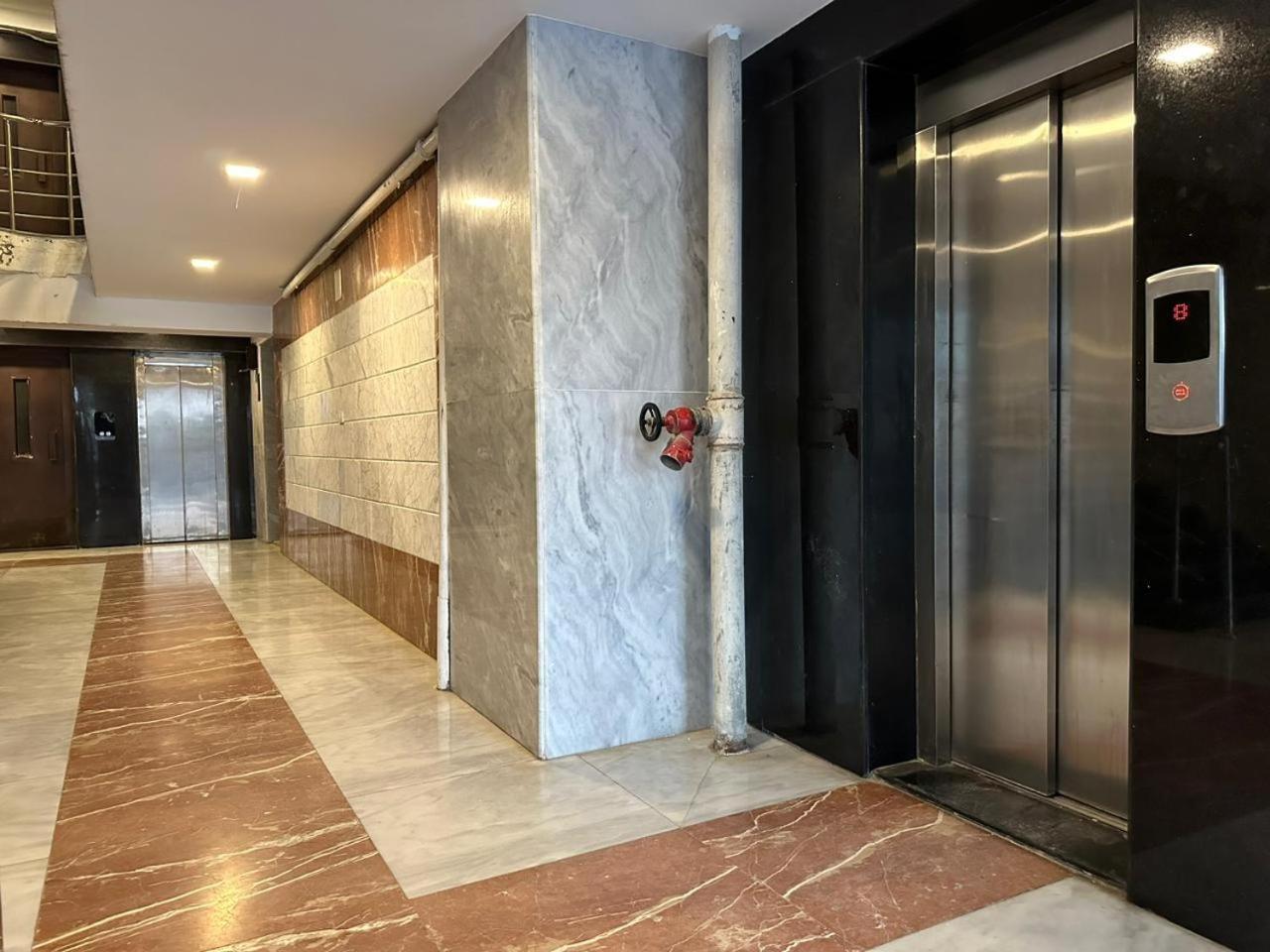 شقه فندقيه بأفضل فيو علي النيل مباشرة Apartment Cairo